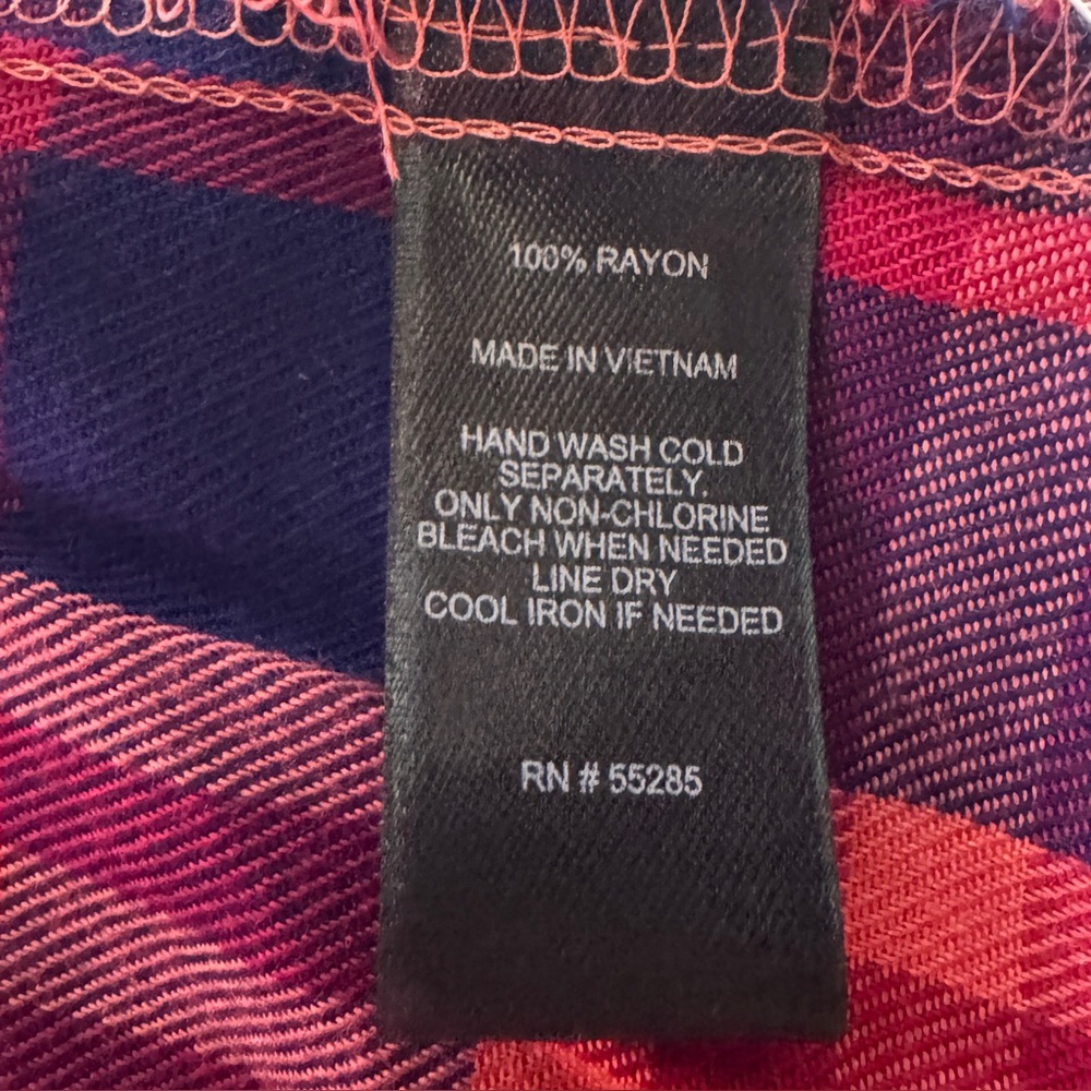 Express Plaid Button-Down Shirt - Picture 9 of 9